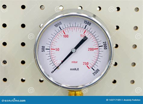 manometer gauge fluid